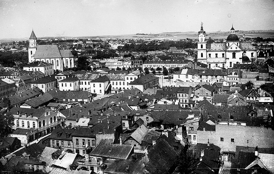 нейросеть оживила фото старого Гродно