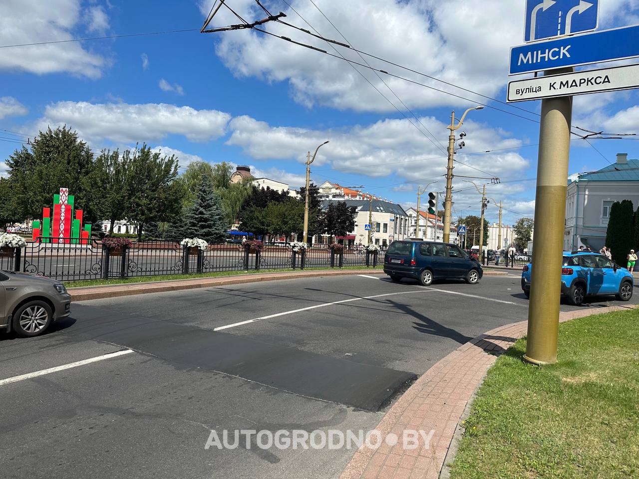 Лежачий полицейский на улице Стефана Батория в Гродно