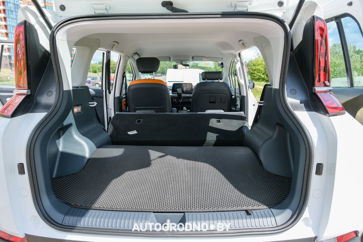 Bestune NAT taxi grodno