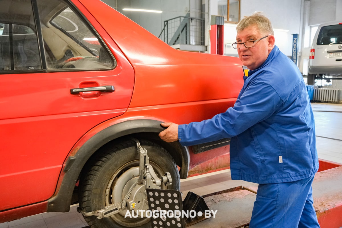 Стенд развал схождения в Гродно интервью