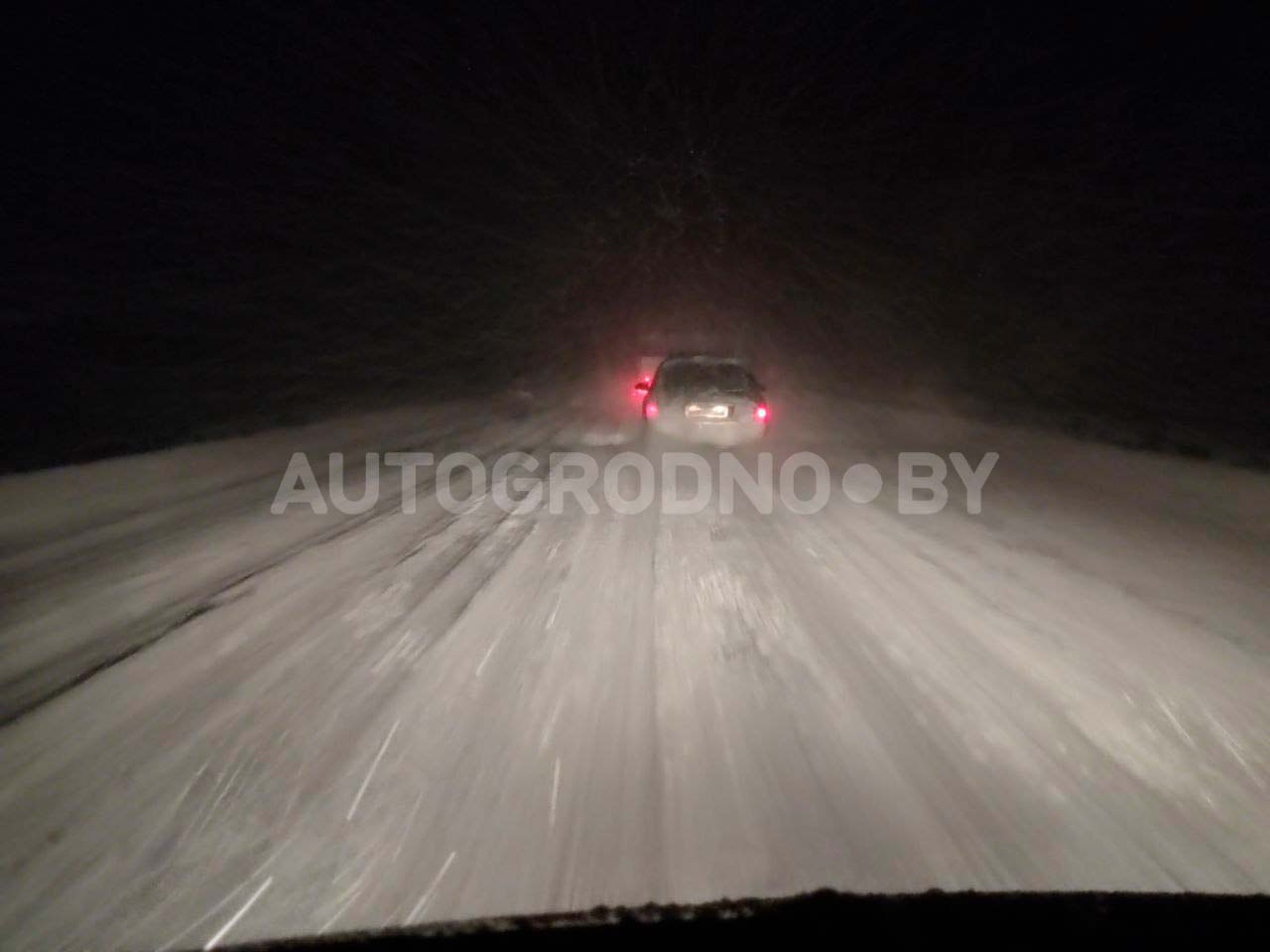 Это был сложный день: как водители Гродно пережили снегопад 20 января