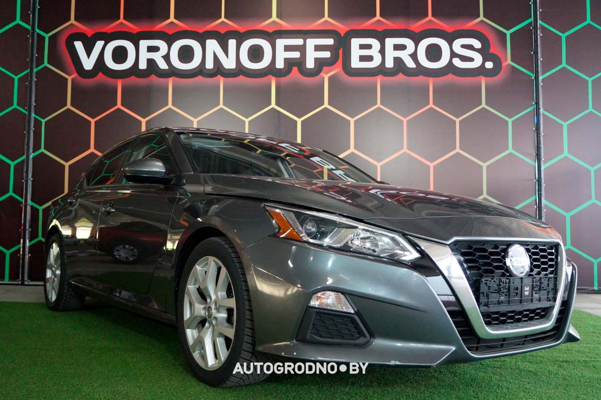 В Гродно открылся новый автокомис – на территории ТРК Тринити