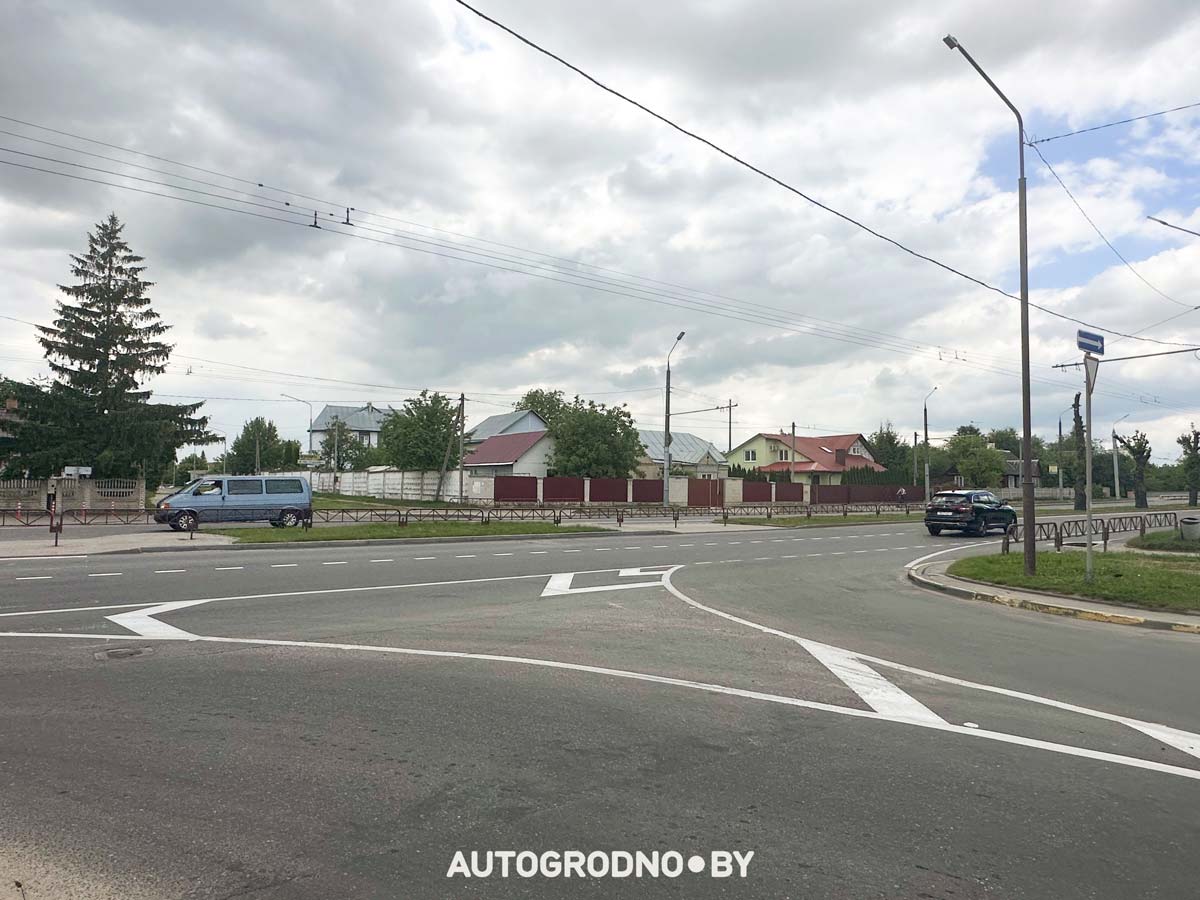 Новая разметка на Горького в Гродно возле Короны