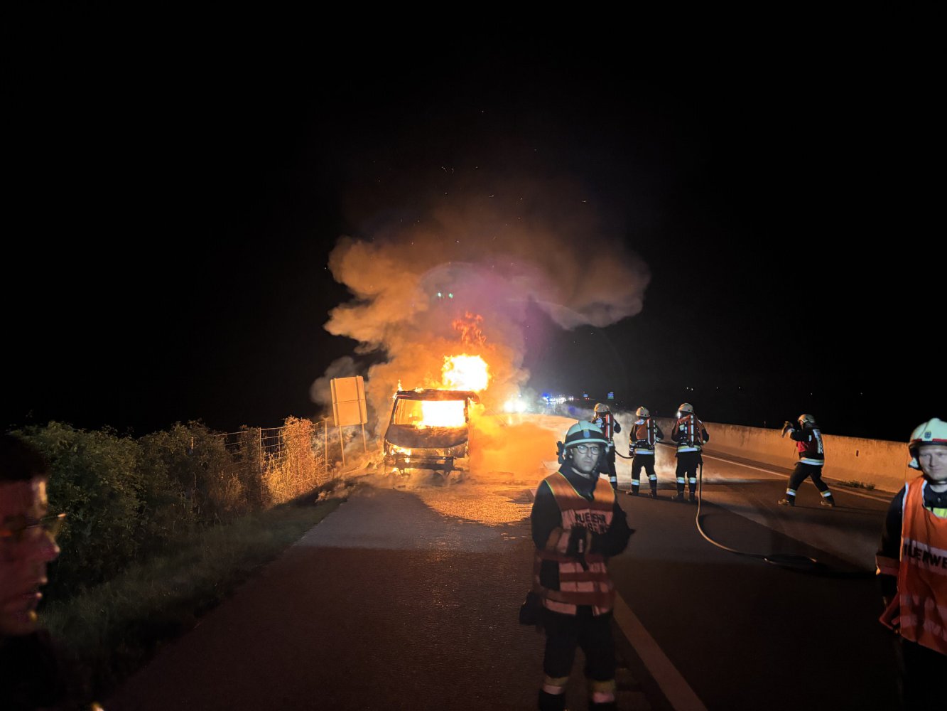 avstria pozhar 10 06 25 01