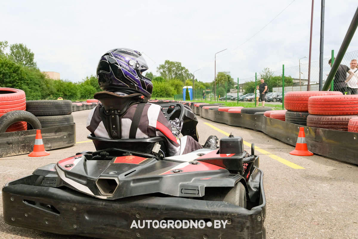 4 часа гонок на картинге в Гродно