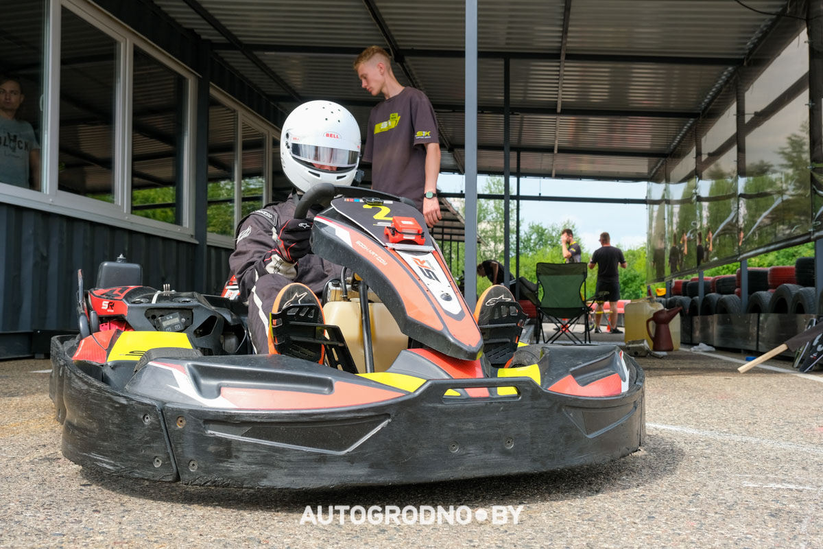 4 часа гонок на картинге в Гродно