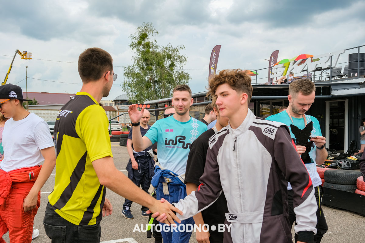 4 часа гонок на картинге в Гродно