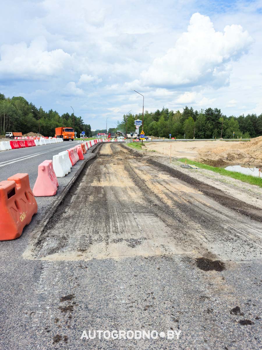 Строительство объездной дороги в Гродно в сторону Ольшанки - бетонка