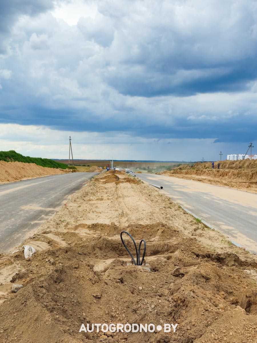 Строительство объездной дороги в Гродно в сторону Ольшанки - бетонка