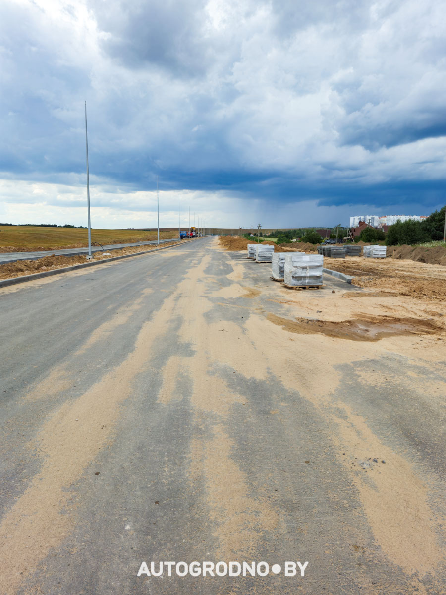 Строительство объездной дороги в Гродно в сторону Ольшанки - бетонка