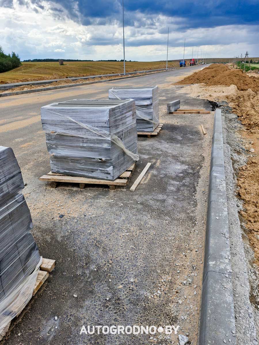 Строительство объездной дороги в Гродно в сторону Ольшанки - бетонка