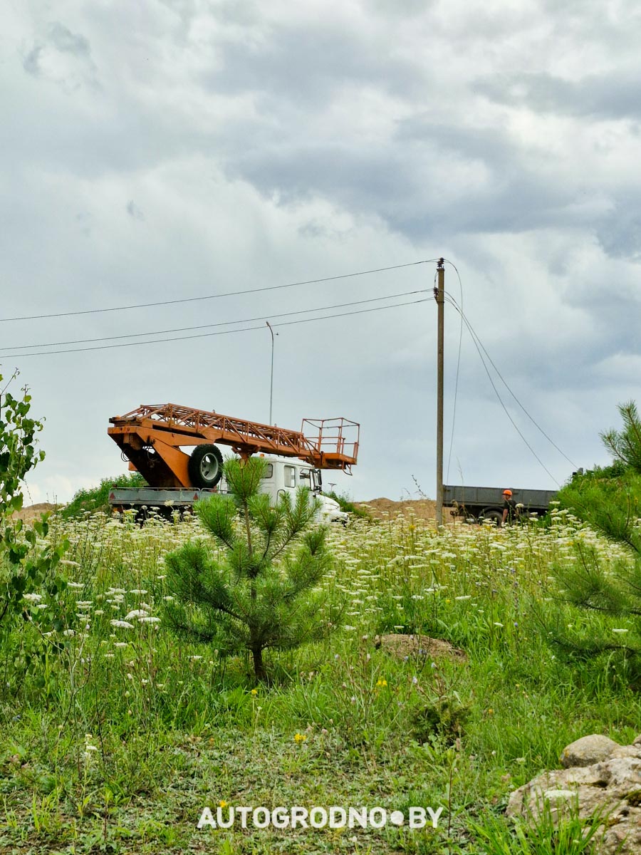 Строительство объездной дороги в Гродно в сторону Ольшанки - бетонка