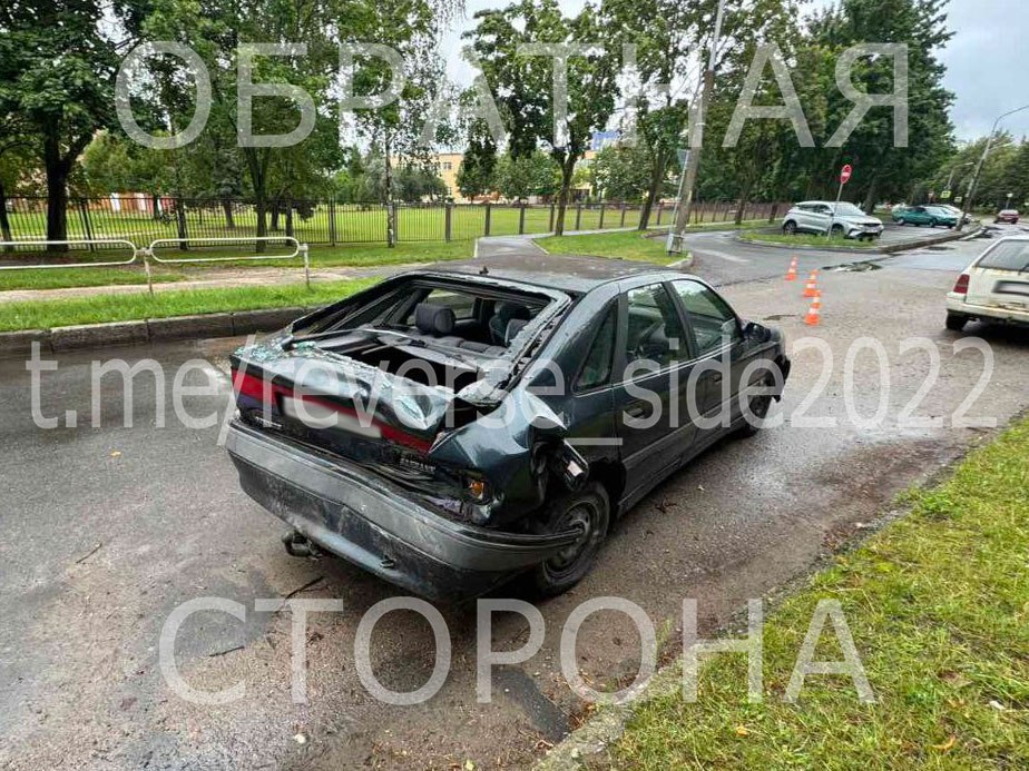 pestraka mercedes 20 07 01