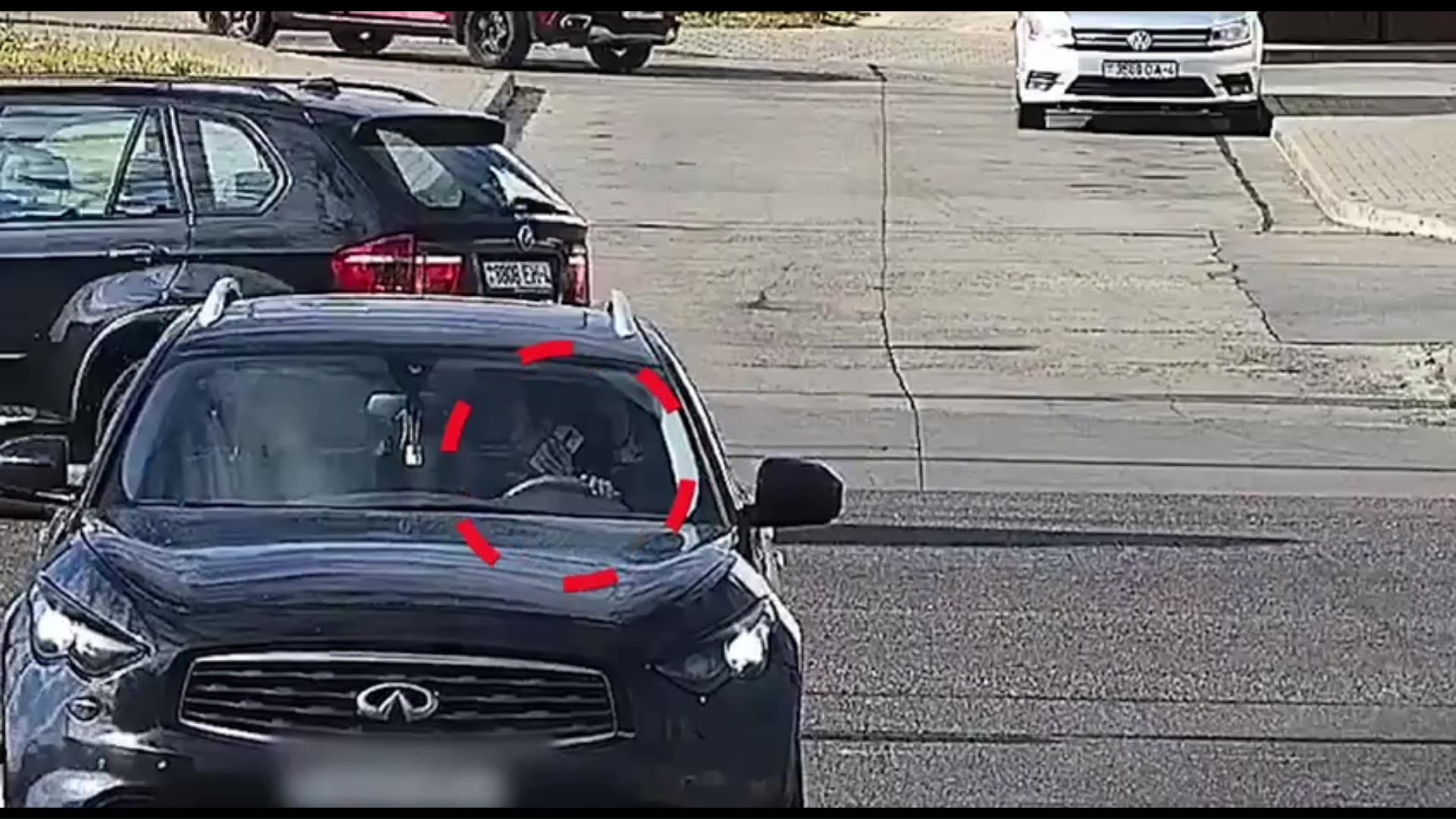 Через камеры видят нарушителей ПДД в Гродно