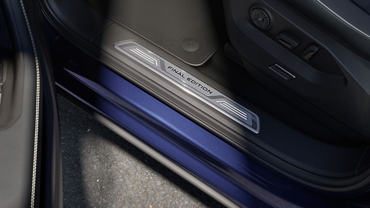 Volkswagen Touareg proshchanie 01