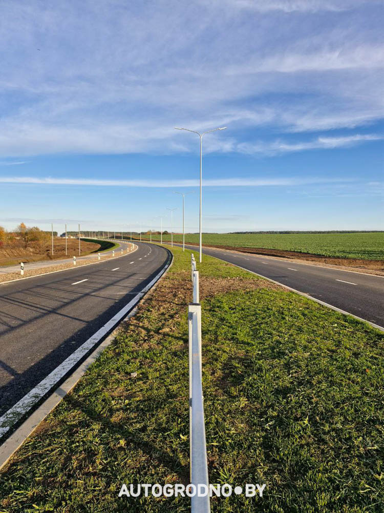 Дорога бетонка в Гродно в сторону Ольшанки накануне открытия