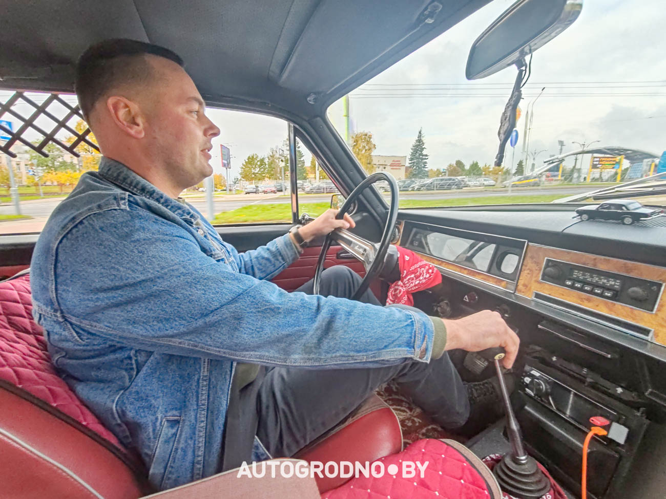 В Гродно восстановили ВОЛГУ ГАЗ 24