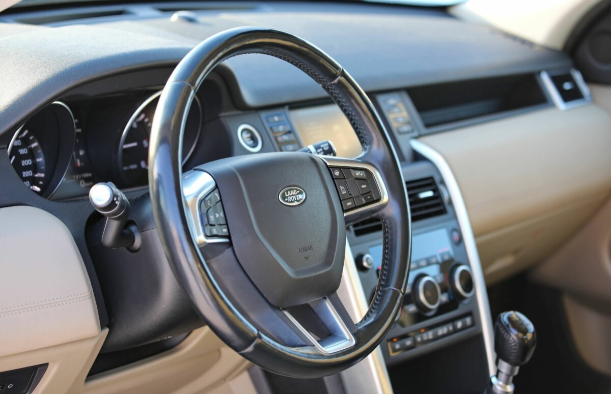 sobstvennik skryl avto 01