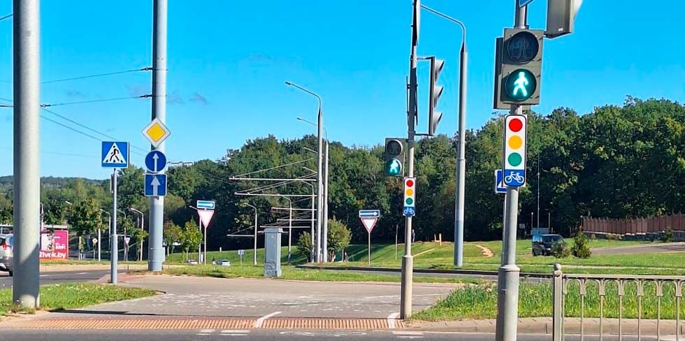 В Гродно ставят новые "дорожные знаки" – в первую очередь для велосипедистов