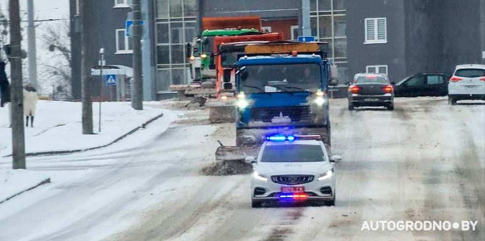 В Гродно объявлен план "Погода". Автомобили вдоль дорог лучше не оставлять