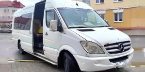 В Лиде с букетом нарушений задержали Mercedes. На нем привезли детей на соревнования по футболу