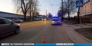 Утром в Гродно на зебре сбили пожилого мужчину. Говорят, что дорогу он перебегал