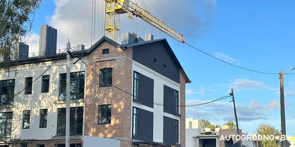 Казармы на Щорса в Гродно: как идёт строительство? Фоторепортаж