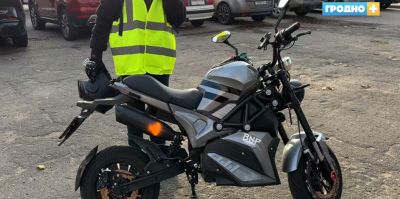 С 1 сентября в Беларуси мопеды и электроскутеры необходимо регистрировать