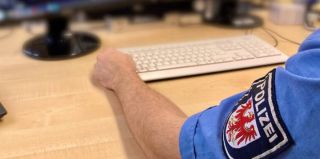 В Германии белорус на польской фуре въехал в грузовик и скрылся. Потом вернулся и снова захотел сбежать