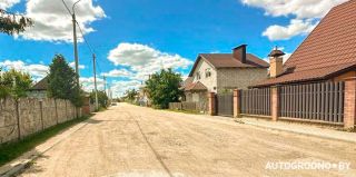 "Климат меняется": жители сектора в районе ул. Крайней в Гродно считают, что вдоль их домов нужно уложить асфальт. И вот почему