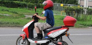 Ребенок за рулем: какой штраф грозит его родителям