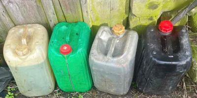 Тракторист 5 месяцев потихоньку сливал топливо с погрузчика. Наказание вышло суровым – дешевле было купить