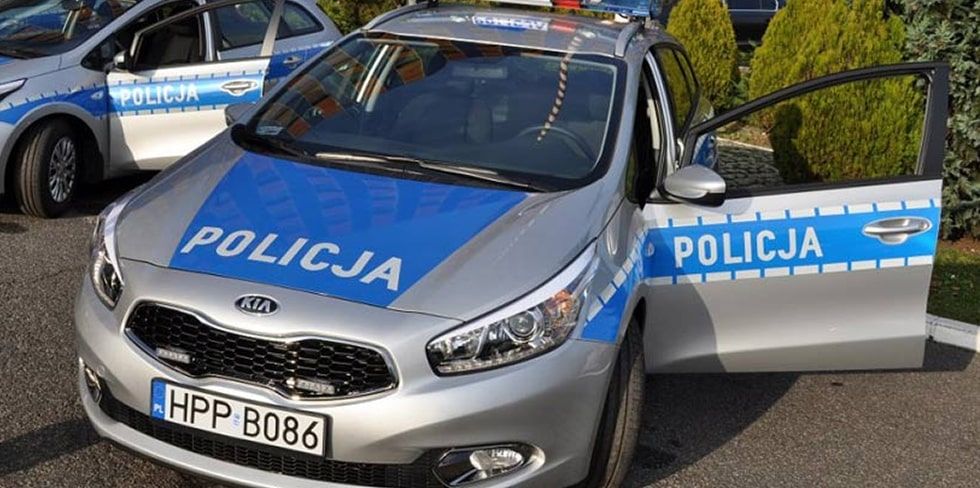 В Польше белорусы на Audi решили поучить водителя и обстреляли его авто из пневмопистолета