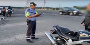 На Восточном мосту в Гродно ГАИ провела рейд по контролю за мотоциклистами. Как думаете, какое нарушение было самым частым?