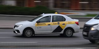 Сервис "Яндекс.Такси" не планирует уходить из Беларуси