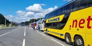 Выехать в ЕС через Литву или Латвию: есть ли билеты на автобус и сколько они стоят?