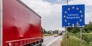 Литва на год продлила ограничения на въезд для граждан РФ и Беларуси