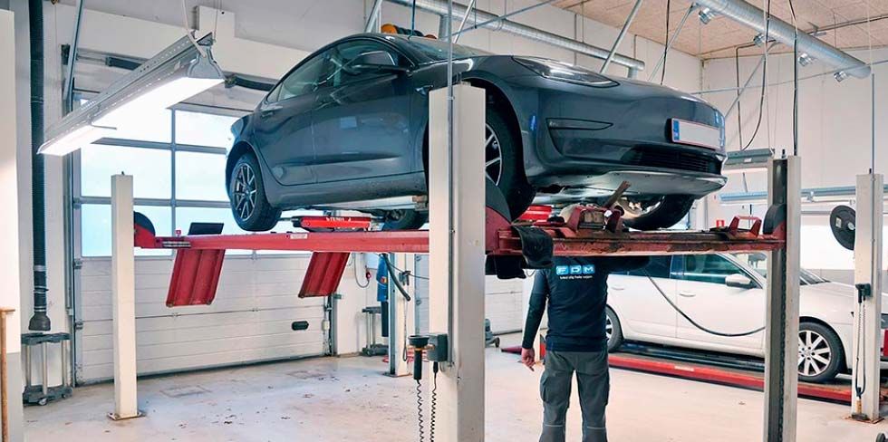 Владельцы электромобилей хуже ухаживают за своими машинами, чем владельцы авто с ДВС: к такому выводу пришли в Норвегии