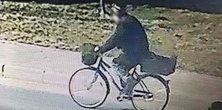 8 марта у пенсионерки из-под магазина украли велосипед. Вора нашли. "Зачем украл?" – "Надоело автобус ждать"