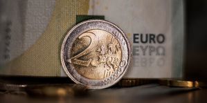 Литва ужесточила порядок ввоза наличных через границу с Беларусью и Россией