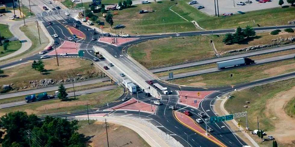 В Минске заработала "алмазная развязка". Посмотрите, как по ней ездить