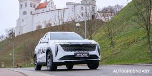Сколько нужно платить в месяц, чтобы купить новый Geely Atlas в кредит в Беларуси