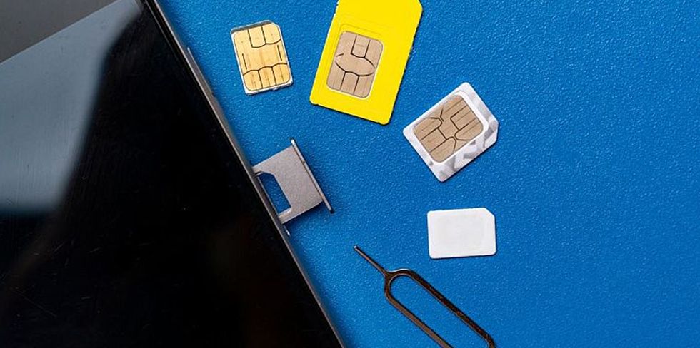 Белорусские туристы скоро не смогут купить российскую сим-карту