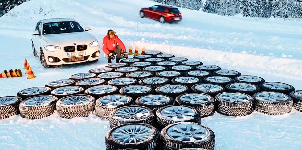 Немецкие журналисты изучили, при какой температуре нужно менять шины с летних на зимние: "Состав шин изменился"