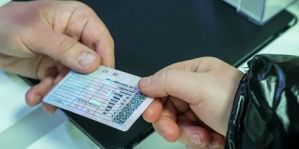 За что в Беларуси лишают водительских прав и как их вернуть